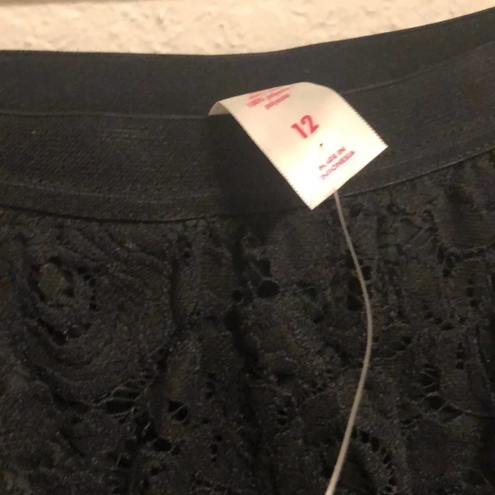JUSTICE Girl’s Black Lace Tiered Ruffle Skort
